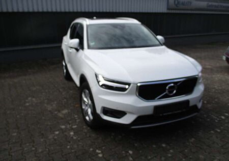 Volvo XC 40 XC40 T3 Momentum 2WD