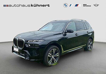 BMW X7 M 60i xDrive Executive Drive Pro SkyLounge B&W