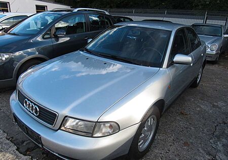 Audi A4 1.6,YOUNGTIMER,TÜV+SERVICE NEU.