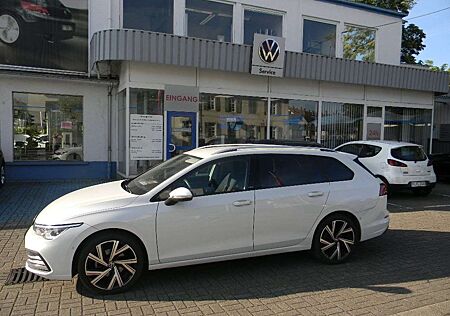 VW Golf Volkswagen VIII Variant Active 1,5 TSI 6 GANG AHK,STH