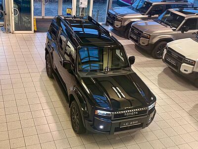 Toyota Land Cruiser 250 - LOUNGE-MILD HYBRID-PANORAMA-HEAD UP