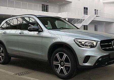 Mercedes-Benz GLC 220 d Kamera*AHK*LED*Navi*OffRoadTechnikp*19
