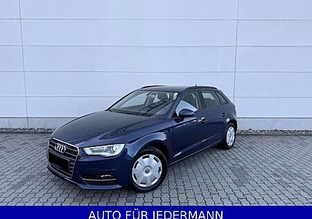 Audi A3 Sportback attraction*Navi*Bi-Xe*SHZ*Tempomat*