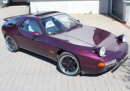 Porsche 928 S4: orig. -Werksw., 18", Scheckheft, H-Ken.