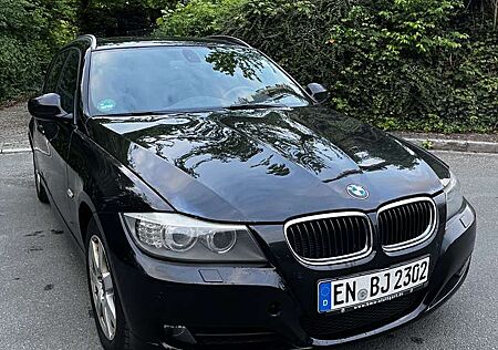 BMW 320d 320 DPF Touring Aut. Edition Exclusive