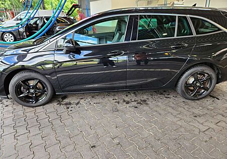 Opel Astra 1.5 D Start/Stop Sports Tourer Elegance