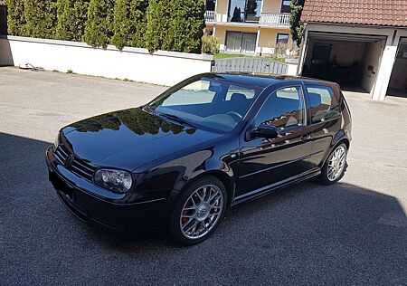 VW Golf GTI Volkswagen 1.8 5V Turbo 25 Jahre GTI Jubi Edition