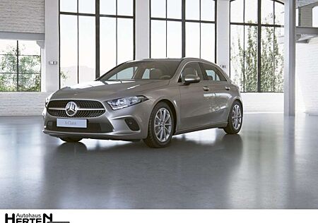 Mercedes-Benz A 160 Kompaktlimousine+PROGRESSIVE+NAVIGATION