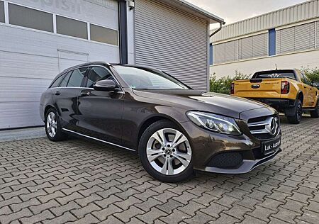 Mercedes-Benz C 300 T BlueTec Hybrid°ILS LED°COMAND°AMBIENTE
