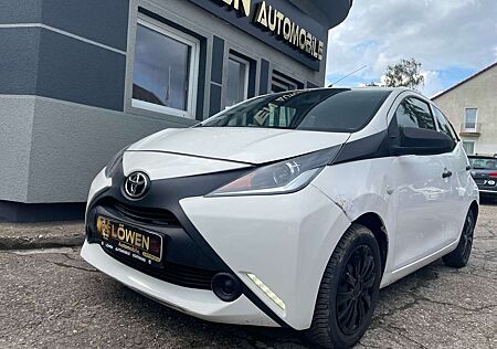 Toyota Aygo x "I-Hand - Klima - HU&AU 07/26"