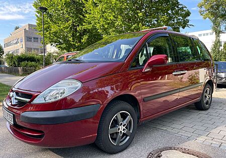 Citroen C8 2.2 16V Tendance