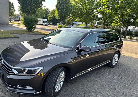 VW Passat Variant Volkswagen 2.0 TDI Highl.TOP Zust. + Gutachten