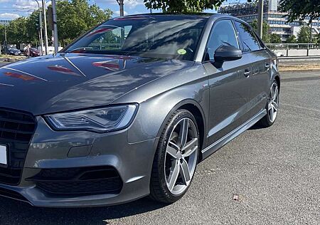 Audi A3 2.0 TDI Limousine quattro S tronic sport
