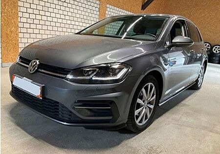 VW Golf Volkswagen 1,5 TSI DSG Highline R-Line Navi ACC