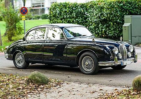 Jaguar MK II