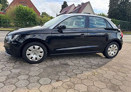 Audi A1 Sportback 1.6 TDI Automatik*Klima*guter Zusta