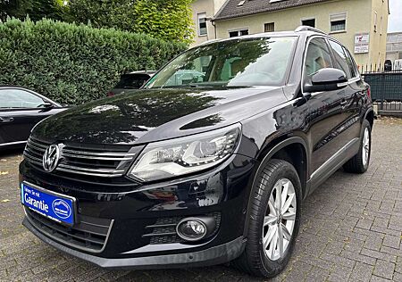 VW Tiguan Volkswagen 2.0 TDI DPF 4Motion DSG Sport Leder+Navi+Xenon