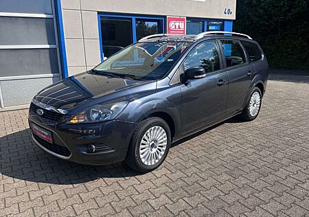 Ford Focus Turnier Titanium 1 Hand Klima