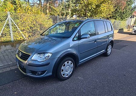 VW Cross Touran Volkswagen 2.0 TDI DPF DSG