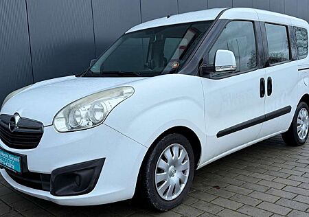 Opel Combo 1.4CNG-5 Sitzer-Klima-SHZ-PDC-Navi-TÜV Neu