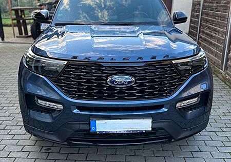 Ford Explorer EcoBoost Plug-in Hybrid ST-LINE