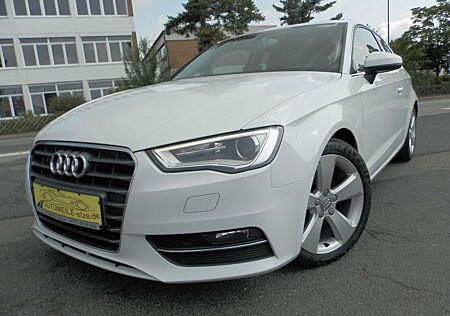 Audi A3 S Line Sportpaket MMI Kamera Xenon SitzHz.