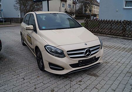 Mercedes-Benz B 180 d BlueEFFICIENCY Leder,Navi,Euro-6.....