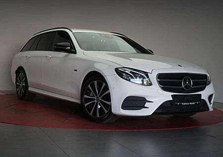 Mercedes-Benz E 300 de T 9G-Tronic AMG Navi/Distronic/Kamera/L