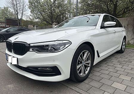 BMW 530i 530 /Sport Line/AHK/KAM/LED/Eleksitze/VirtualCock