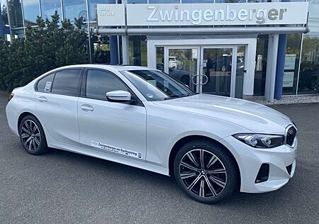 BMW 318 i HiFi DAB LED GSD Komfortzg. Tempomat Shz