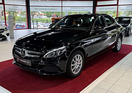 Mercedes-Benz C 250 BlueTec / d +NAVI+RÜCKFAHRK.+SPURHALTEASS.