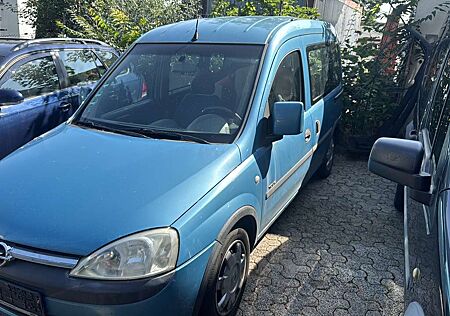 Opel Combo 1.6 Tour