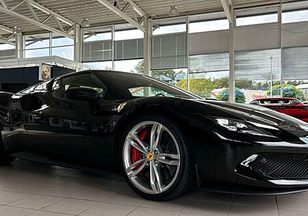Ferrari 296 GTB schwarz-schwarz/Lift/JBL Sound/Schblitz