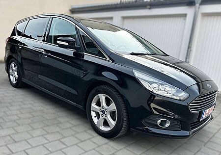 Ford S-Max *ALLRAD AWD*TITANIUM*1 HAND*