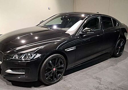 Jaguar XE R-Sport AWD