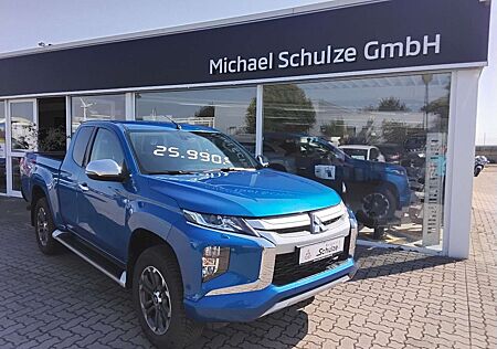 Mitsubishi L200 Club Cab PLUS 2.2 DI-D 4WD 6-Gang