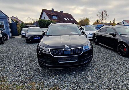 Skoda Karoq Style 4x4 Anhänger Led