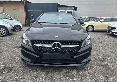 Mercedes-Benz CLA 220 CDI / AMG / Panorama/ Automatik