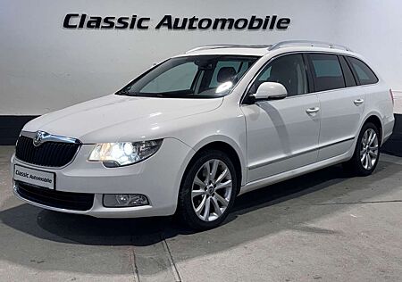 Skoda Superb Combi Elegance *Automatik*Xenon*AHK*