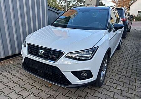 Seat Arona FR, Navi, Totwinkel