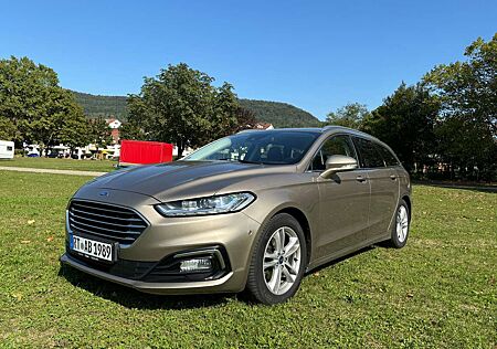 Ford Mondeo Titanium