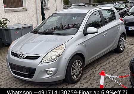 Hyundai i20 Comfort-AUTO-KLIMA-PDC-TEMPO-USB-MFL-4SEASON