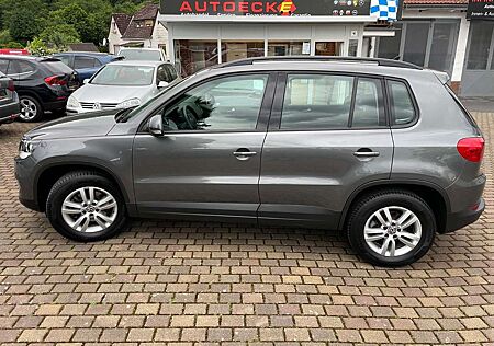 VW Tiguan Volkswagen 1,4TSI Navi,Tempom,ACA,BC,SHZ,1.Hand Euro6
