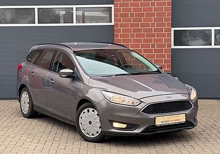Ford Focus Turnier 1.5 TDCi Trend*NAVI*KLIMA*SHZ*AHK*