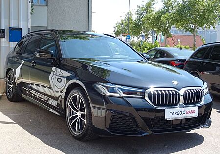 BMW 530 d Touring SAG M Sportpaket Kom.Si. Pano Laser