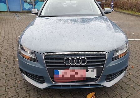 Audi A4 +1.8+TFSI+Attraction