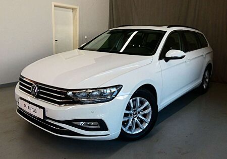 VW Passat Variant Volkswagen Passat Var. 1.5 TSI,Navi,LED,ACC,AHK,Pano,Kamera