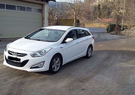 Hyundai i40 i40cw Diesel i40cw 1.7 CRDi blue Style
