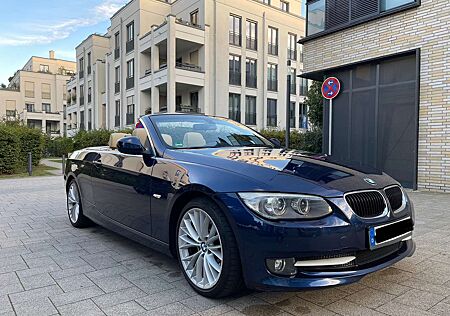 BMW 320i 320 Cabrio Aut. Edition Exclusive! TÜV Neu! Lede