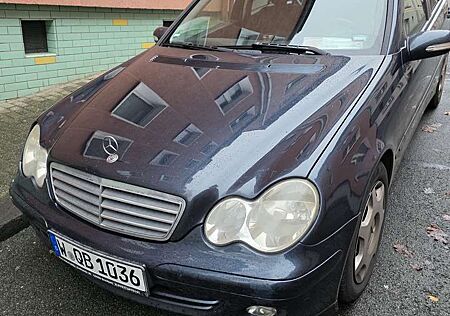 Mercedes-Benz C 200 T Kompressor Automatik Classic